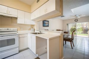 81 Simonton Cir, Weston, FL 33326, Sold 03/24/25
