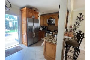 6 SE 6th Ave, Hialeah, FL 33010, Sold 10/31/24
