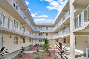 6175 NW 186th St APT 104, Hialeah, FL 33015, Sold 12/13/24