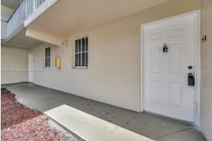 6175 NW 186th St APT 104, Hialeah, FL 33015, Sold 12/13/24