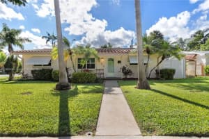809 NW 8th Ave, Dania Beach, FL 33004, Sold 01/24/25