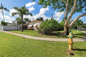809 NW 8th Ave, Dania Beach, FL 33004, Sold 01/24/25