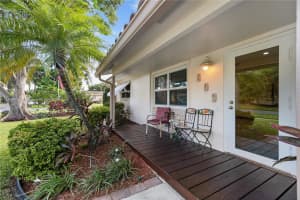809 NW 8th Ave, Dania Beach, FL 33004, Sold 01/24/25