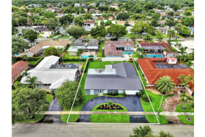 3950 N 37th Ave, Hollywood, FL 33021, Sold 02/19/25