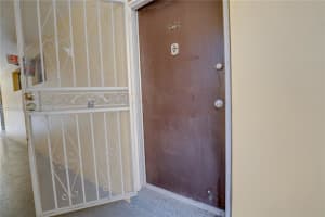 15600 NW 7th Ave APT 410, Miami, FL 33169, Sold 03/20/25