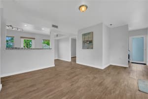 11250 SW 46th St, Miami, FL 33165, Sold 04/04/25