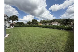 20808 NW 17th St, Pembroke Pines, FL 33029, Sold 11/08/24