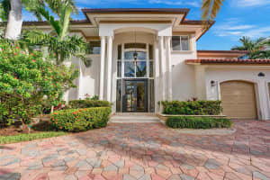3161 NE 165th St, North Miami Beach, FL 33160, Sold 12/02/24