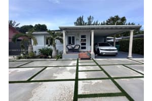 2592 SW 69th Ave, Miami, FL 33155, Sold 01/17/25