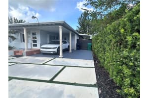 2592 SW 69th Ave, Miami, FL 33155, Sold 01/17/25
