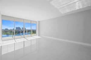 20281 E Country Club Dr APT 1511, Aventura, FL 33180, Sold 12/20/24