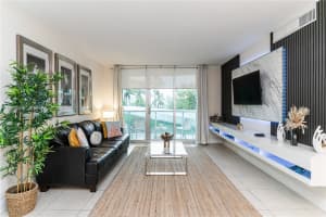 3801 S Ocean Dr APT 2R, Hollywood, FL 33019, Sold 03/31/25