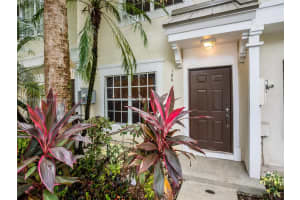 186 SW 96th Ave #186, Plantation, FL 33324, Sold 01/31/25