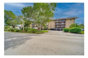 4848 Nw 24th Ct 312, Lauderdale Lakes