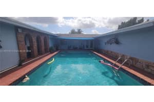 7701 SW 15th St, Miami, FL 33144, - MLS#A11670190