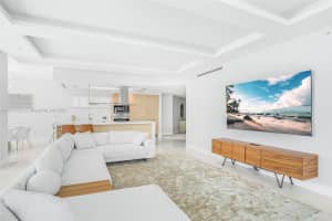 17111 Biscayne Blvd Unit 309, Aventura, FL 33160, Sold 04/15/25