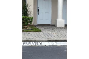 5610 NW 114th Pl APT 103, Doral, FL 33178, Sold 03/24/25