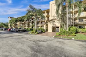 801 SW 141st Ave APT 105O, Pembroke Pines, FL 33027, Sold 12/18/24