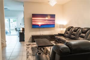 353 SE 37th Ter, Homestead, FL 33033, Sold 12/20/24