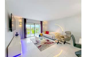 14425 Strathmore Ln APT 805, Delray Beach, FL 33446, Sold 01/03/25