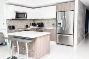 5252 NW 85th Ave #1812, Doral, FL 33166, Sold 11/22/24