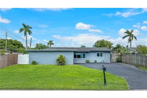 5741 SW 56th St, Davie, FL 33314, Sold 12/06/24