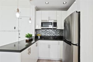 119 Menores Ave APT 11, Coral Gables, FL 33134, Sold 12/20/24