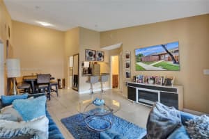2750 N Nob Hill Rd, Sunrise, FL 33322, Sold 11/06/24
