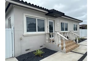 613 E 33rd St, Hialeah, FL 33013, Sold 01/08/25
