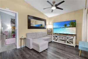 6427 NW 171st St #6427, Hialeah, FL 33015, Sold 02/20/25