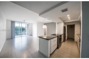 9725 NW 52nd St APT 303, Doral, FL 33178, Sold 12/11/24