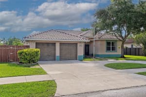 16045 SW 147th Ct, Miami, FL 33187, Sold 10/31/24