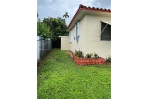 500 SW 36th Ave, Miami, FL 33135, Sold 11/05/24