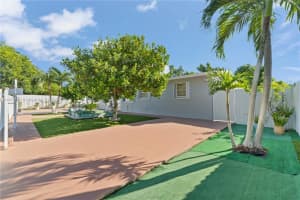 18935 NW 44th Ct, Miami Gardens, FL 33055, Sold 01/22/25