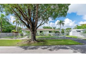 9710 Colonial Dr, Miami, FL 33157, Sold 04/14/25