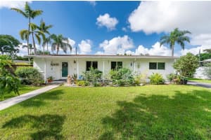 9710 Colonial Dr, Miami, FL 33157, Sold 04/14/25
