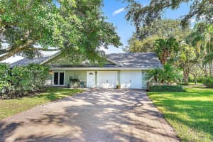 18660 SE River Ridge Rd, Tequesta, FL 33469, Sold 12/17/24