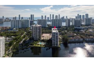 18151 NE 31st Ct, Aventura, FL 33160, Sold 08/06/25