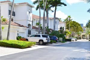 3225 NE 184th St, Aventura, FL 33160, - MLS#A11671273