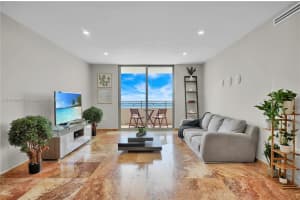 5555 Collins Ave APT 6J, Miami Beach, FL 33140, Sold 01/09/25