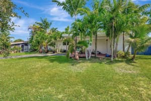 9730 Bahama Dr, Cutler Bay, FL 33189, Sold 11/19/24