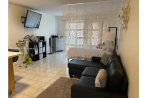 1400 SW 124th Terrace APT 307Q, Pembroke Pines, FL 33027, Sold 11/22/24