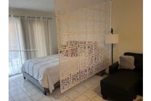 1400 SW 124th Terrace APT 307Q, Pembroke Pines, FL 33027, Sold 11/22/24