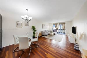 420 NE 12th Ave APT 704, Hallandale Beach, FL 33009, Sold 01/29/25