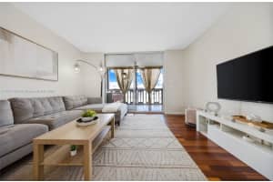 420 NE 12th Ave APT 704, Hallandale Beach, FL 33009, Sold 01/29/25