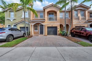 2570 SE 13th Ct, Homestead, FL 33035, Sold 01/21/25