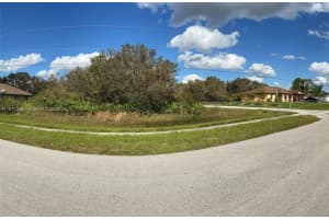 2520 Sunniland Blvd Lehigh Acres, FL 33971 Sold 12/27/24