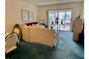 1101 Hillcrest Ct, Hollywood, FL 33021, Sold 02/11/25