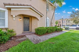 2498 SE 13th Ct, Homestead, FL 33035, Sold 12/19/24