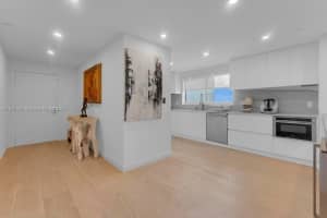 1800 N Bayshore Dr APT 4001, Miami, FL 33132, Sold 12/16/24